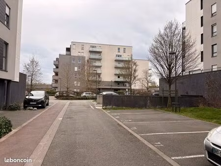 parking résidence sainte hélène