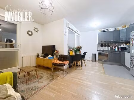 appartement 2 pièces 42 m²