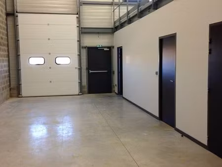 local d'activite 130 m² beauvais