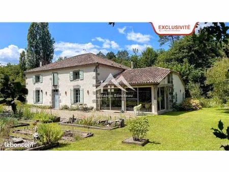 moulin 12 pièces 504 m²
