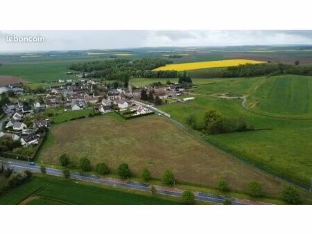 terrain 704 m² bouconvillers