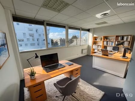 bureau à louer de 27 m2 climatisé avec domiciliation zone franche (zfu)