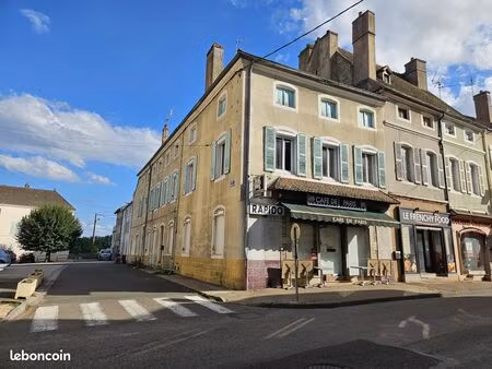 local 158 m² verdun-sur-le-doubs