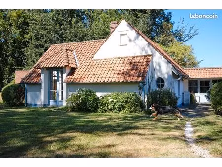 maison 250 m² sur 4000 m²