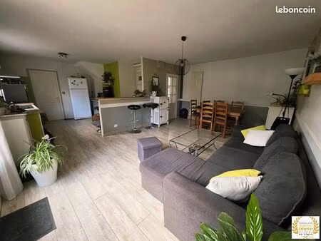 pavillon 6 pièces 97 m²