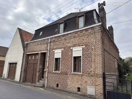 maison de village 8 pièces 128 m²