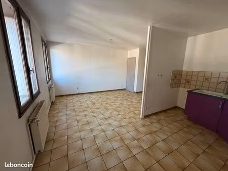 appartement t2 centre bourg