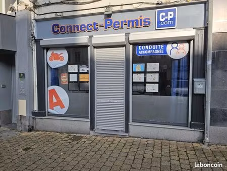 local commercial 90 m²