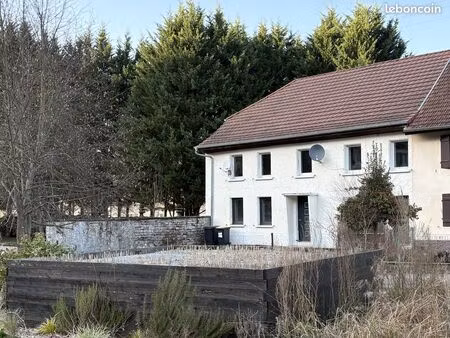 maison 6 pièces 163 m²