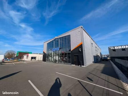 immeuble d'activité indépendant - local commercial avec dépôt industriel