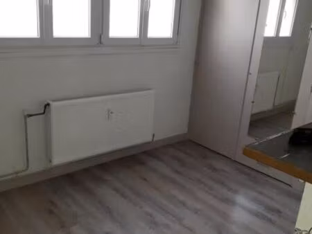 studio reims proche centre (rue ponsardin)