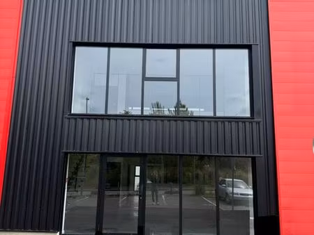 local commercial/ bureau/ pro.libérale 240m2 zac de la garosse