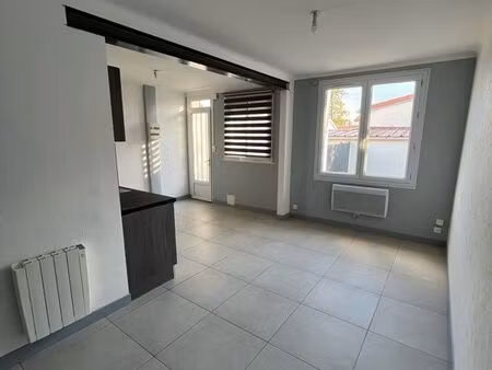 vente maison individuelle et garage