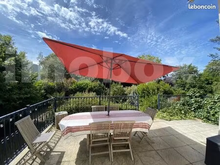 maison 5 pièces 84 m²