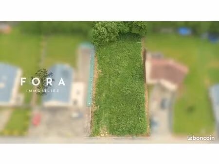 terrain 874 m² saint pierre du regard