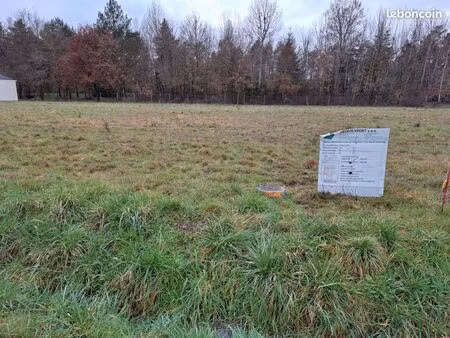 vend terrain constructible à romorantin