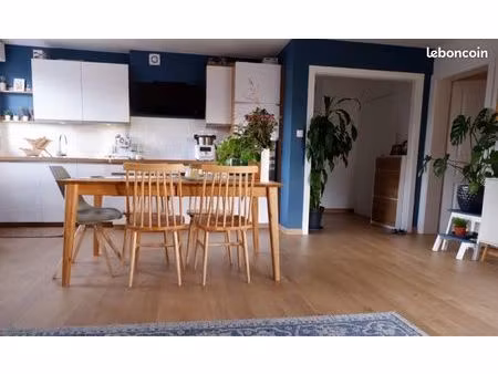 appartement 3 pièces avec terrasse  garage et ascenseur