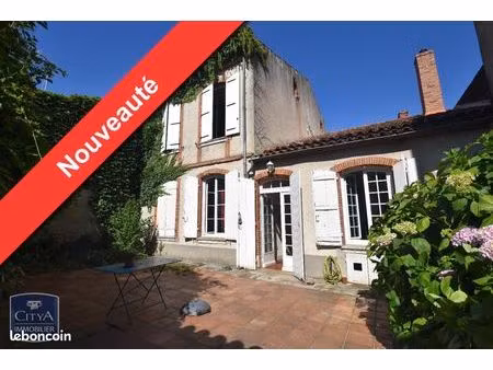 maison de ville 8 pièces 240 m²