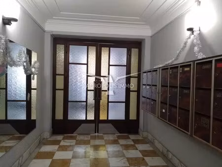 antibes  centre ville  2 pièces art déco