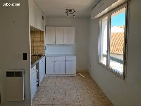 à vendre - hendaye plage - t2 (38 m²) - 100m de l'océan