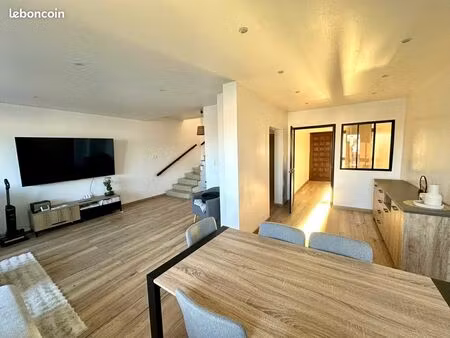 ? maison familiale 5 pièces – 117 m² – garage double