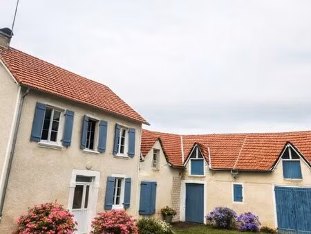 maison entièrement rénovée +dépendances