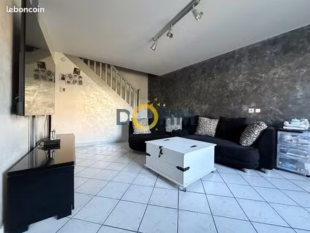 maison 3 pièces 80 m²