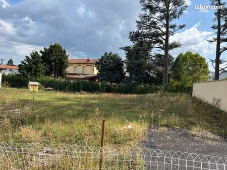 terrain 565 m² saint chamond