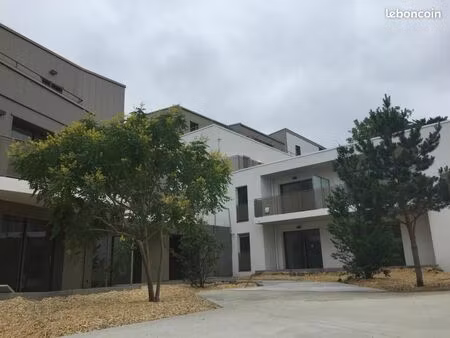 parking 12 m² nantes