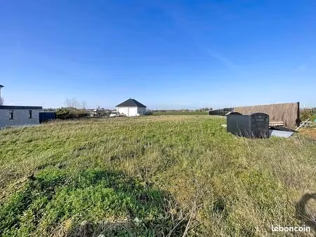 terrain à bartir fontaine au pire