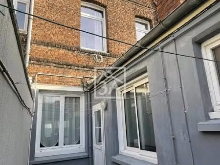 maison 4 pièces 85 m²