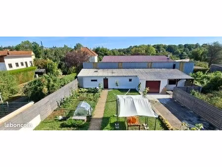 maison individuelle + dépendance