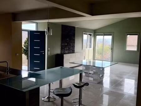 maison contemporaine – 170 m² – coteaux de châteaugay