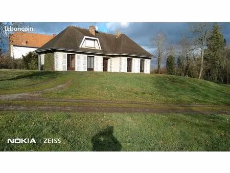 maison lapeyrouse 203 m² habitables sur 7000 m² terrain