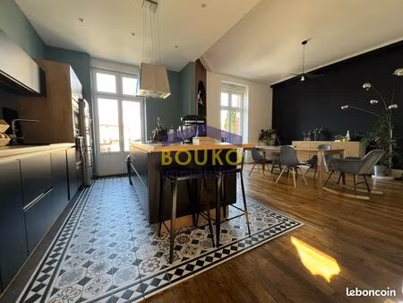 maison 5 pièces 140 m²