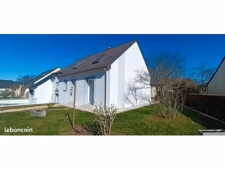 maison 6 pièces 136 m²