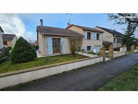 maison individuelle demi-niveau 117 m²