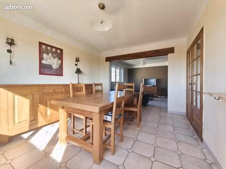 maison 5 pièces 130 m²