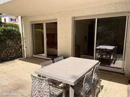 t2 avec grande terrasse de 30m2