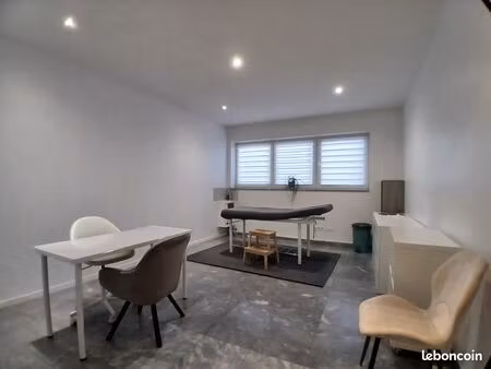 dernier bureau disponible – 21 m2