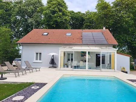 maison individuelle sans travaux avec piscine
