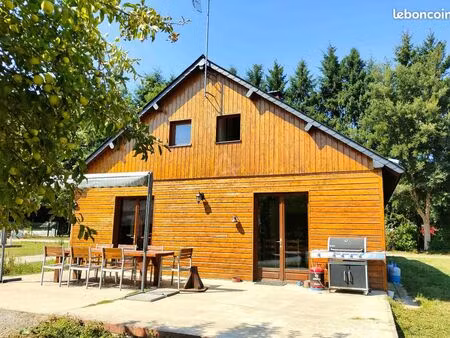 maison 6 pièces 145 m²