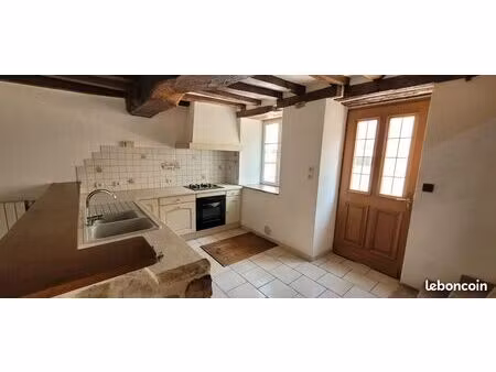 a louer maison de village f4 givry centre