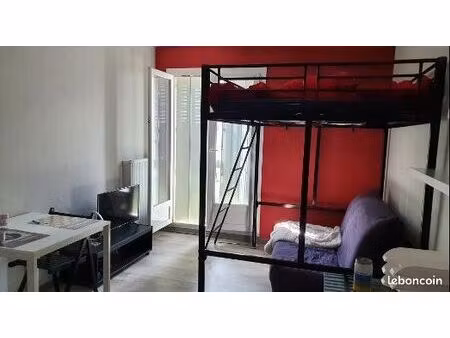 f1 meuble proche fac