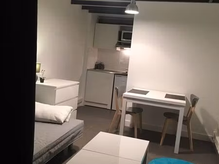 toutes charges comprises appartement studio t1 meublé ——— 17m2 —— paray le monial