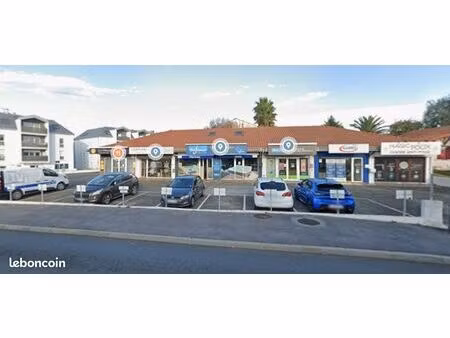 local commercial bayonne 75 m2