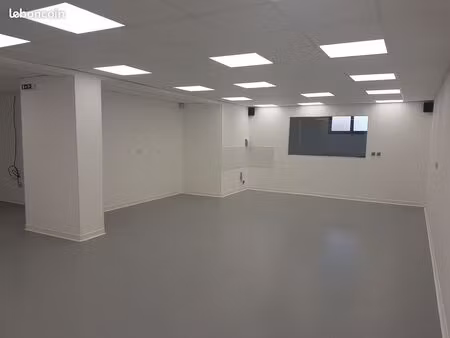 depot/local d'activites