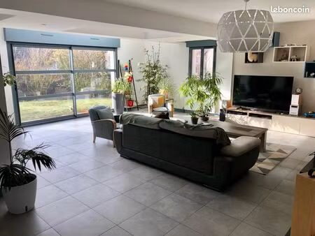 blois 7 piéces 170 m2