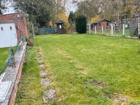 maison avec jardin agréable