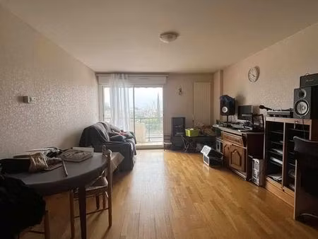 appartement 3 pièces 74 m²